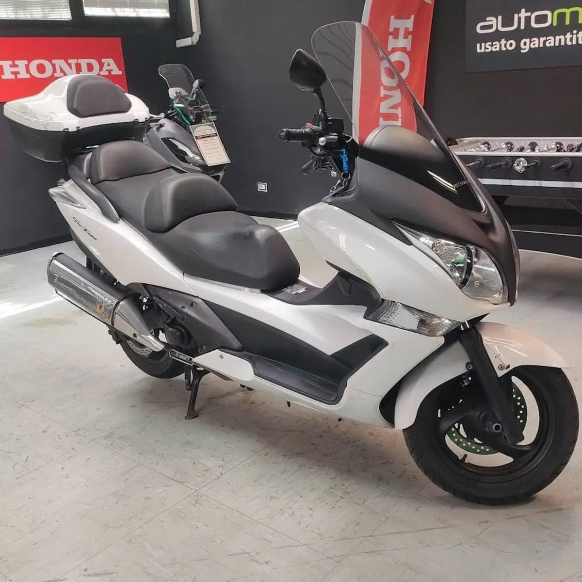 Honda SW-T 400 (2009 - 16) (2)