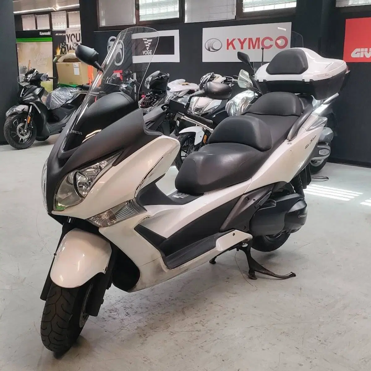 Honda SW-T 400 (2009 - 16) (6)