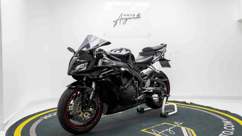 Honda CBR 1000 RR Fireblade (2006 - 07) (7)