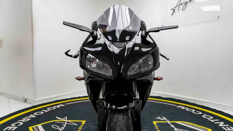 Honda CBR 1000 RR Fireblade (2006 - 07) (19)