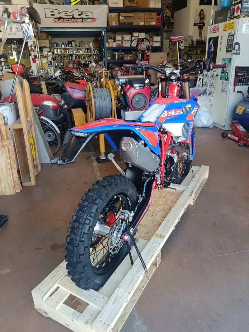 Betamotor RR 390 4T Enduro Race (2026) (2)