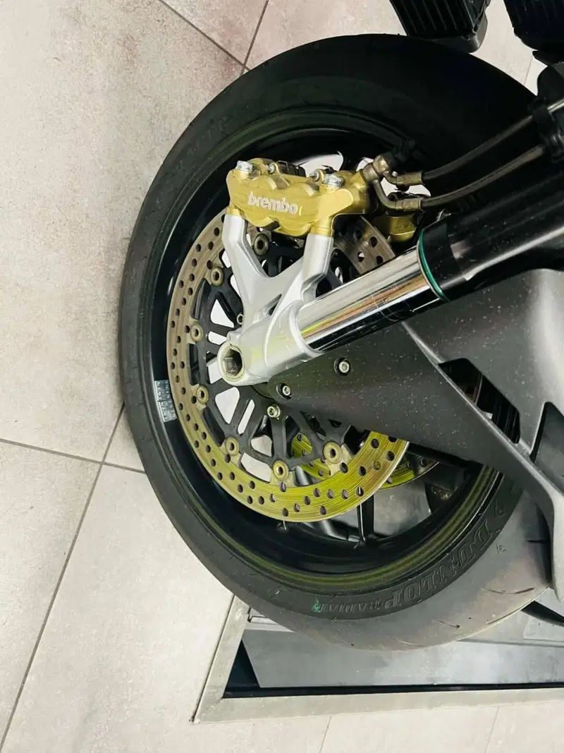 MV Agusta Brutale 800 EAS (2012 - 14) (3)