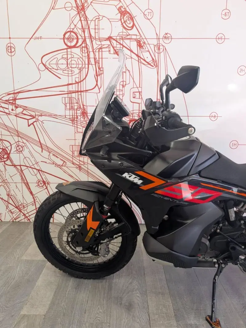 KTM 790 Adventure (2025 - 26) (15)