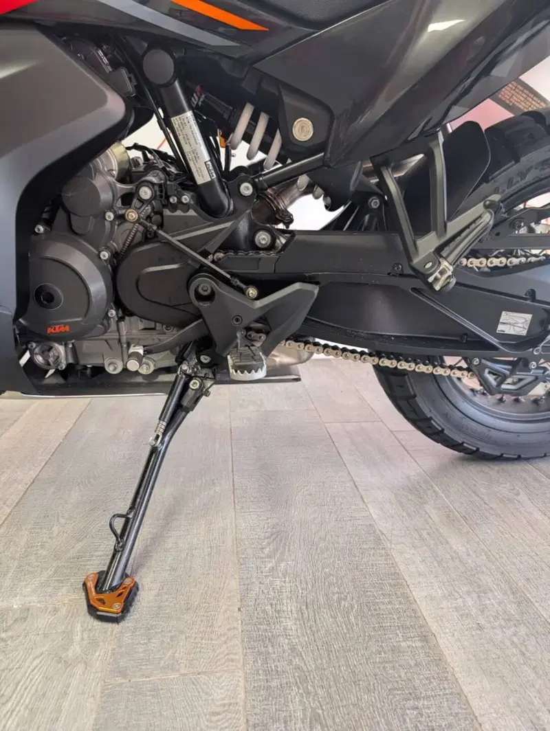 KTM 790 Adventure (2025 - 26) (17)