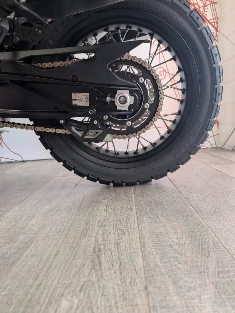 KTM 790 Adventure (2025 - 26) (19)