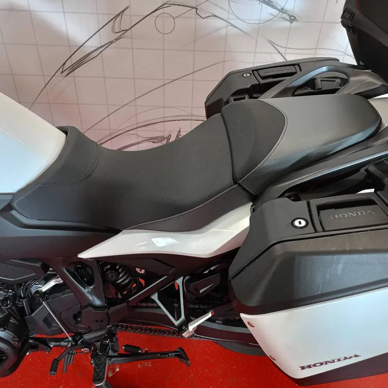 Honda NT 1100 Travel (2022 - 24) (19)