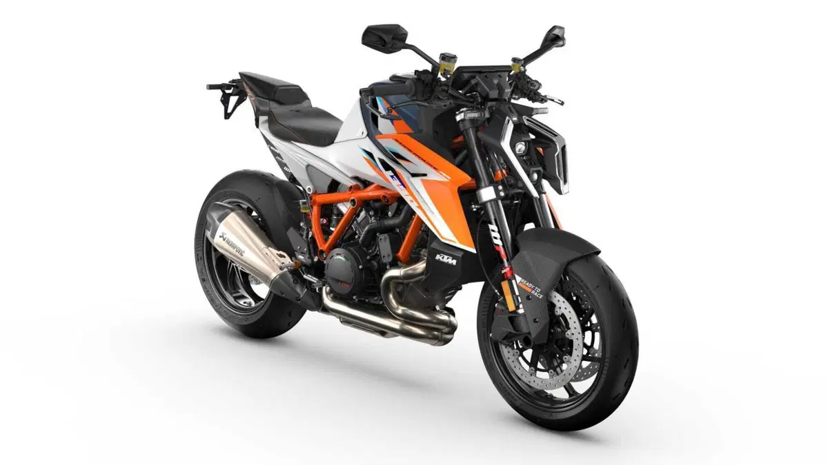 KTM 1390 Super Duke RR 2026: la “bestia” segna l’ultima evoluzione di un mito [GALLERY]  (7)