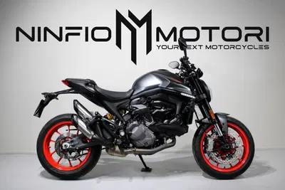 Ducati Monster 937 (2021 - 25) usata