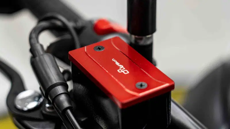 Suzuki GSX S 750 ABS (2017 - 20) (18)