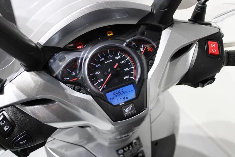 Honda SH 300 i Sport ABS (2018 - 20) (6)