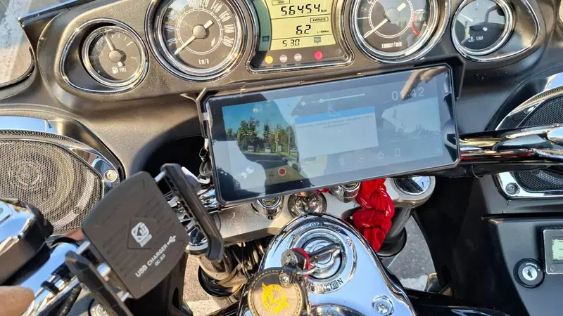 Kawasaki Vulcan VN 1700 Voyager ABS Custom (2011 - 14) (7)