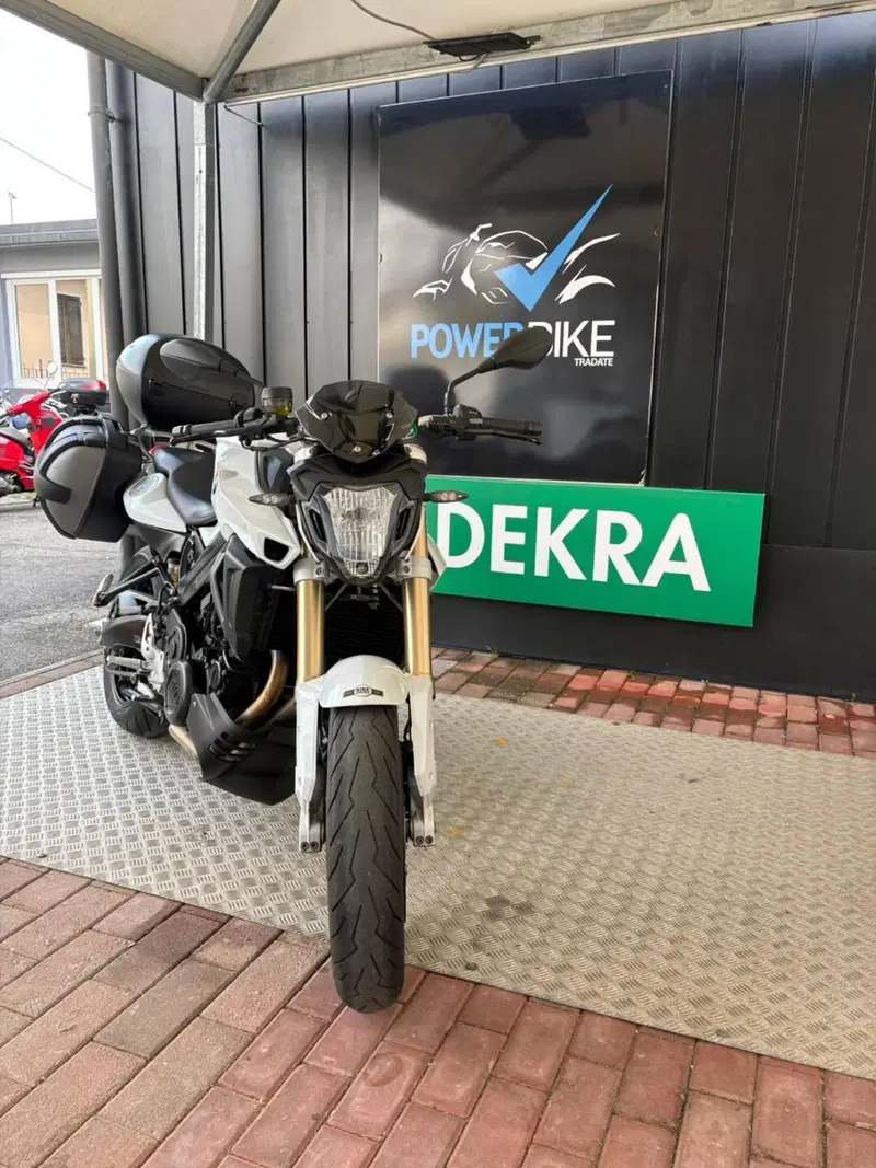 Bmw F 800 R (2015 - 16) (2)