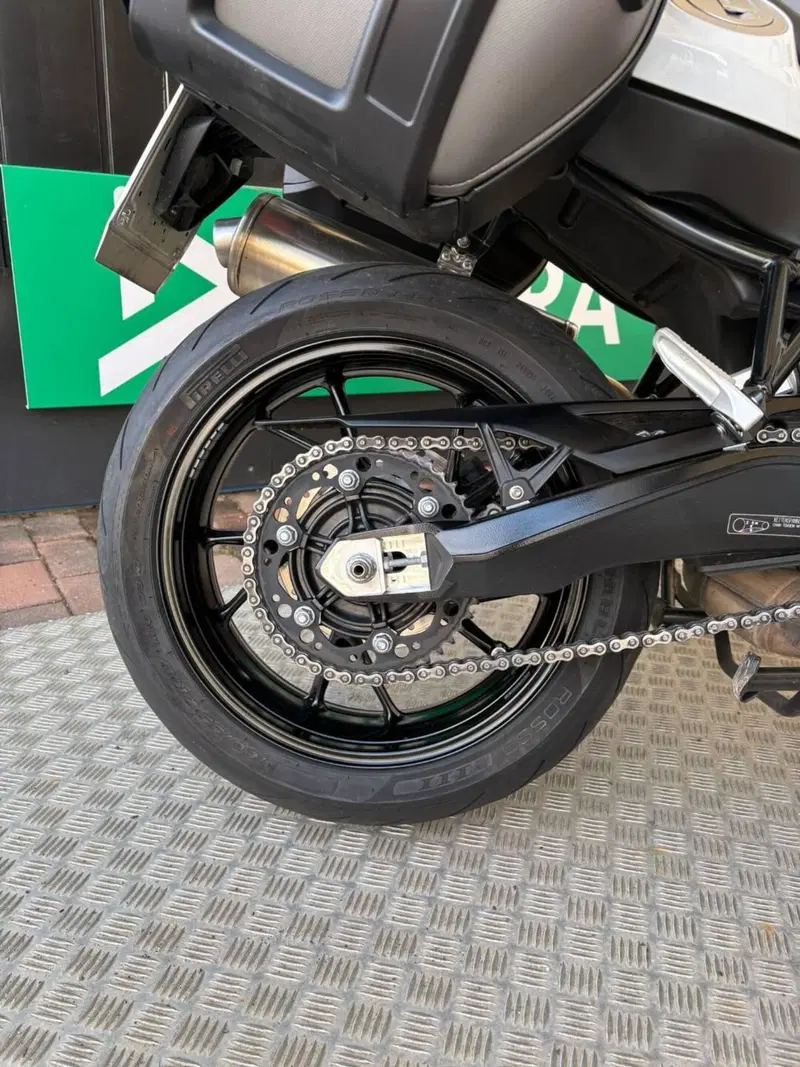 Bmw F 800 R (2015 - 16) (6)
