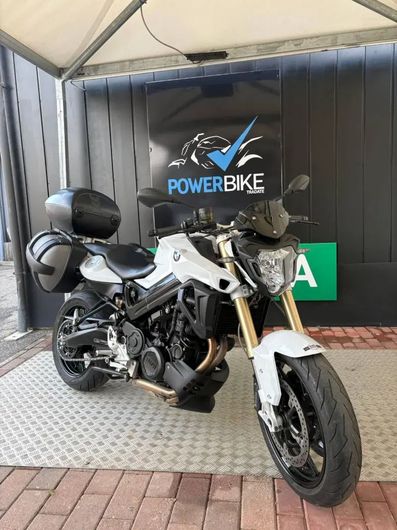 Bmw F 800 R (2015 - 16) (9)