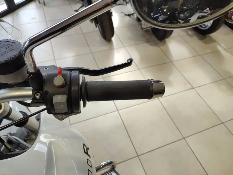 Bmw R 1200 R (2006 - 11) (10)