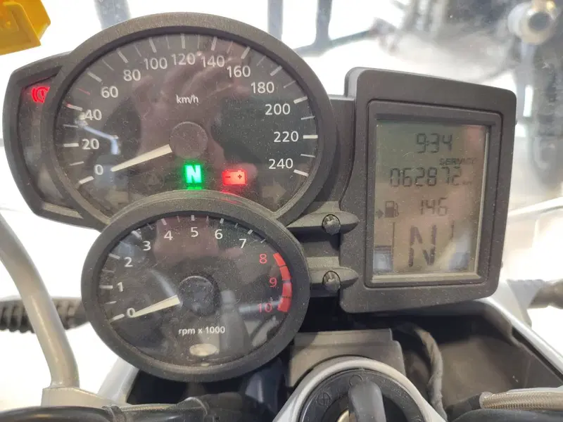 Bmw R 1200 R (2006 - 11) (4)