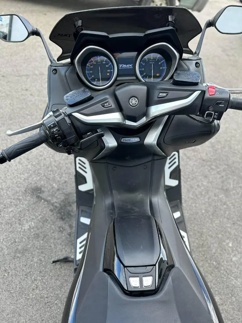 Yamaha T-Max 530 SX (2017 - 19) (6)