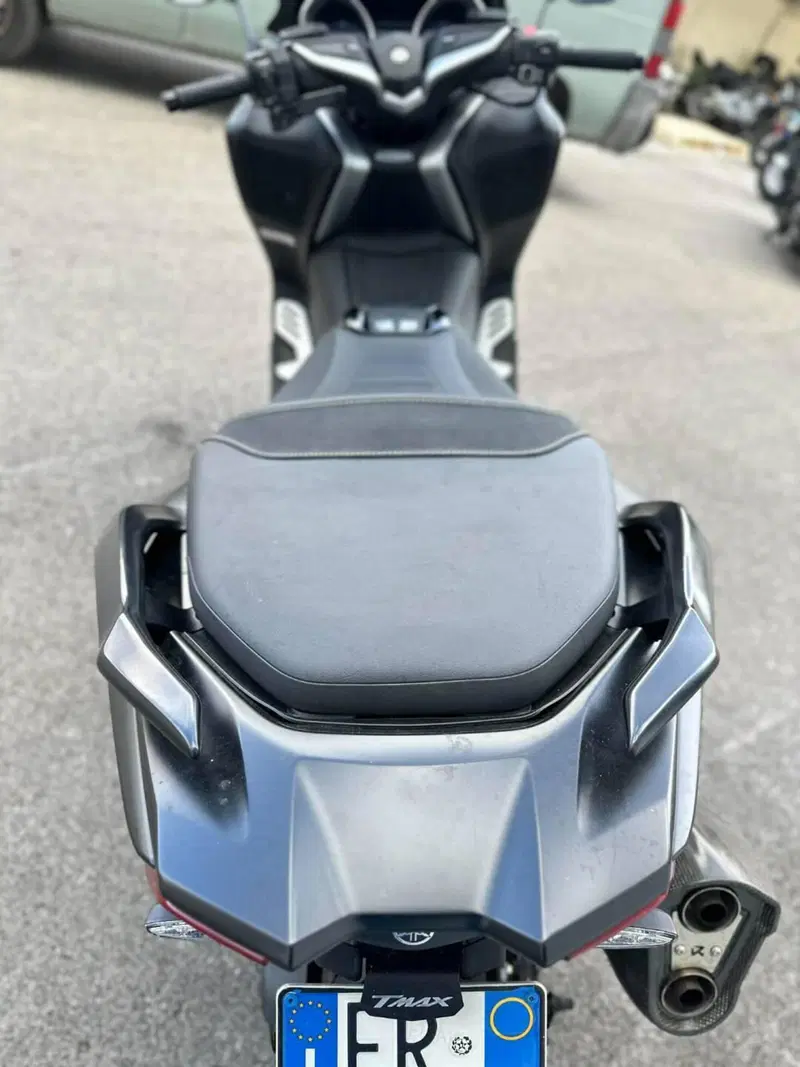 Yamaha T-Max 530 SX (2017 - 19) (9)