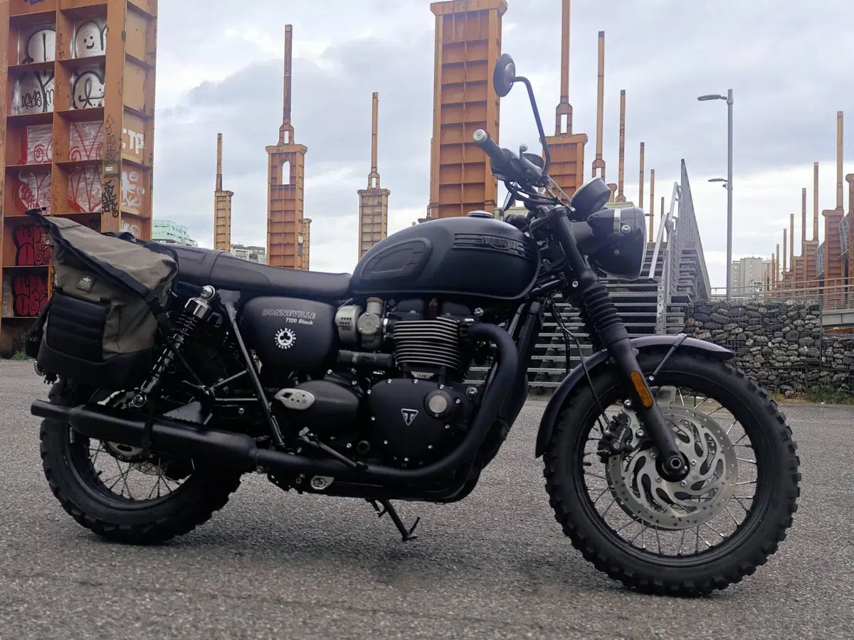 Triumph Bonneville T120 (2021 - 25)