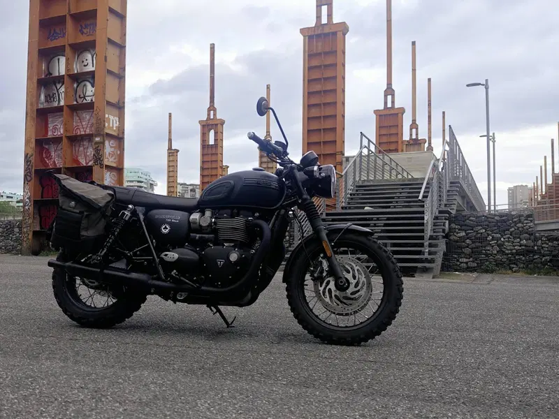 Triumph Bonneville T120 (2021 - 25) (2)