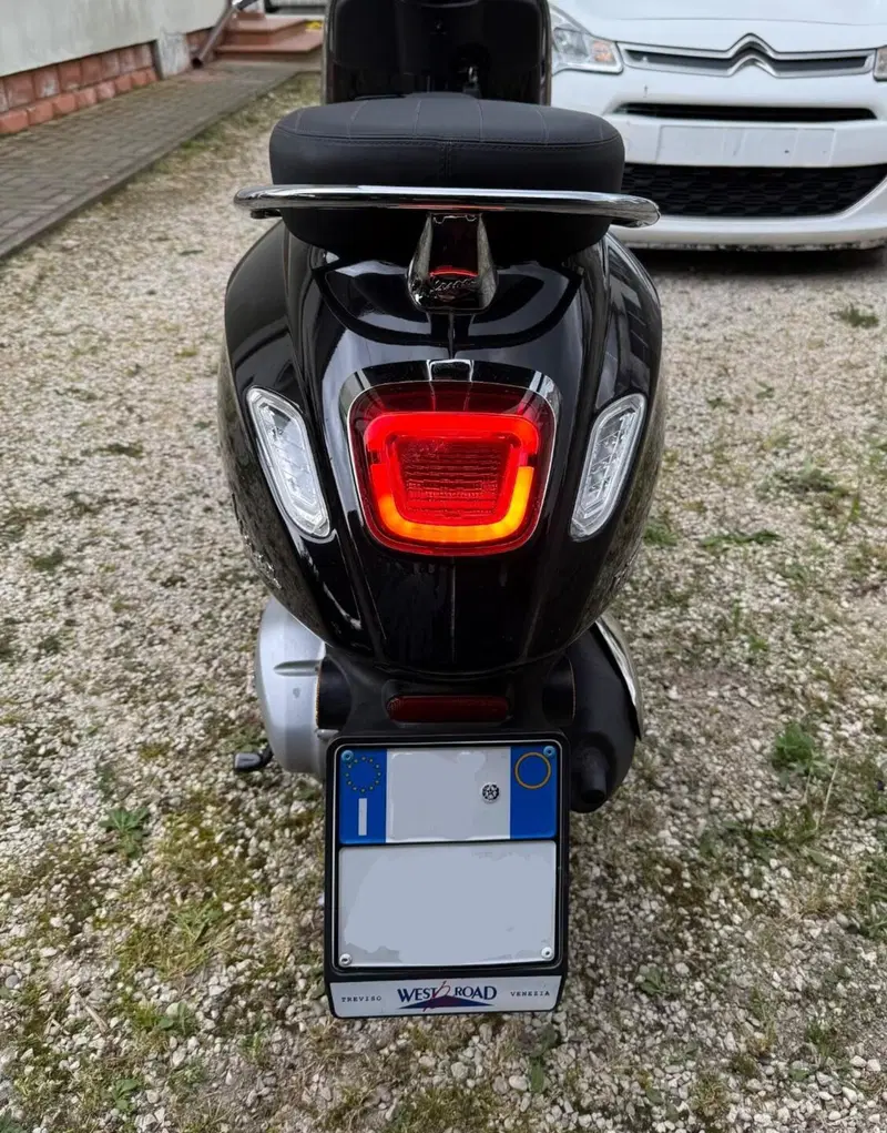 Vespa Primavera 125 (2024 - 25) (5)
