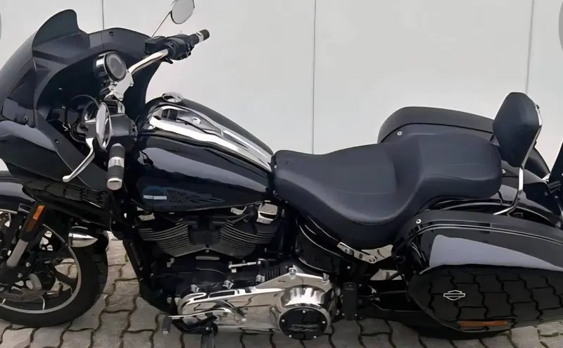 Harley-Davidson Low Rider ST (2025 - 26) (11)