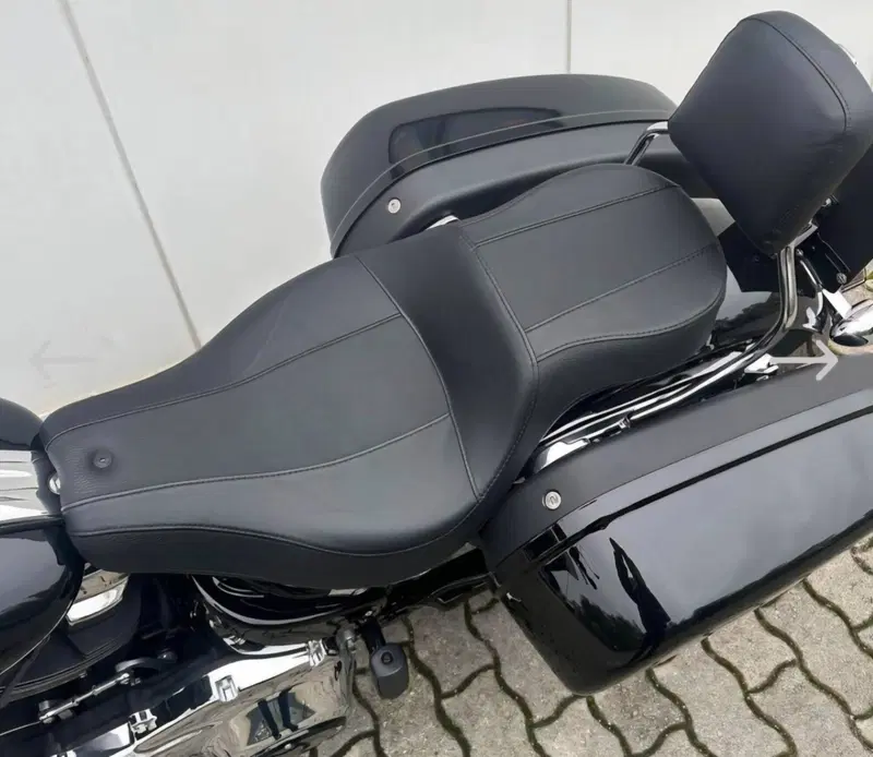 Harley-Davidson Low Rider ST (2025 - 26)