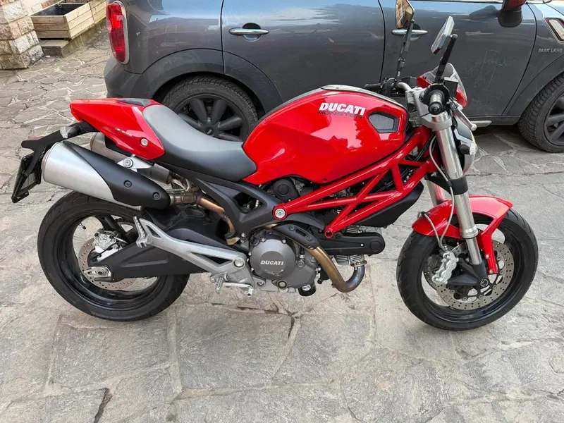 Ducati Monster 696 Plus (2007 - 14)