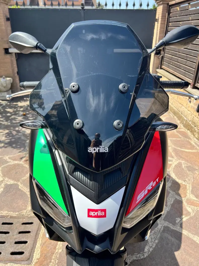 Aprilia SR GT 200 (2022 - 24) (8)