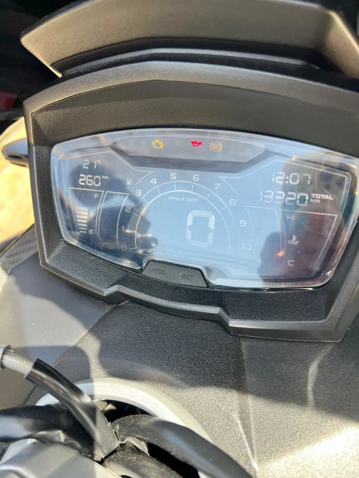 Aprilia SR GT 200 (2022 - 24) (12)