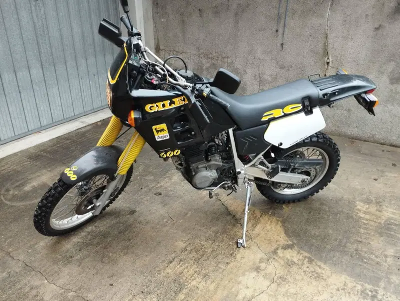 Gilera RC600  (3)