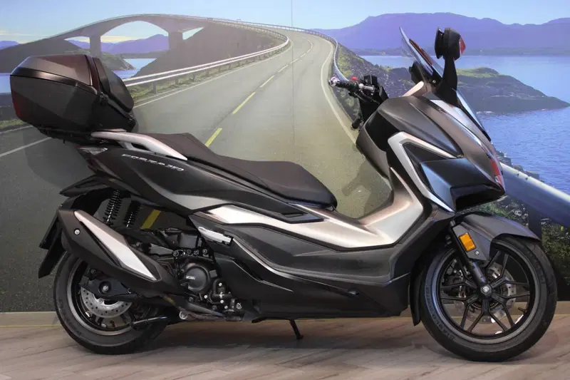 Honda Forza 350 (2022 - 24) (5)