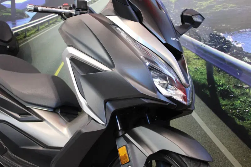 Honda Forza 350 (2022 - 24) (12)