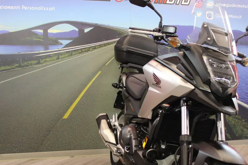 Honda NC 750 X DCT ABS (2016 -17) (9)