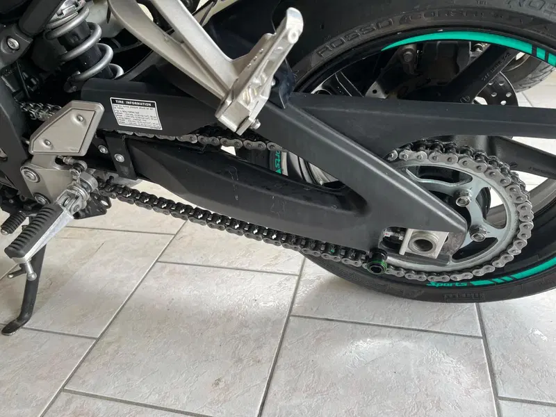 Yamaha FZ1 (2006 - 16) (5)