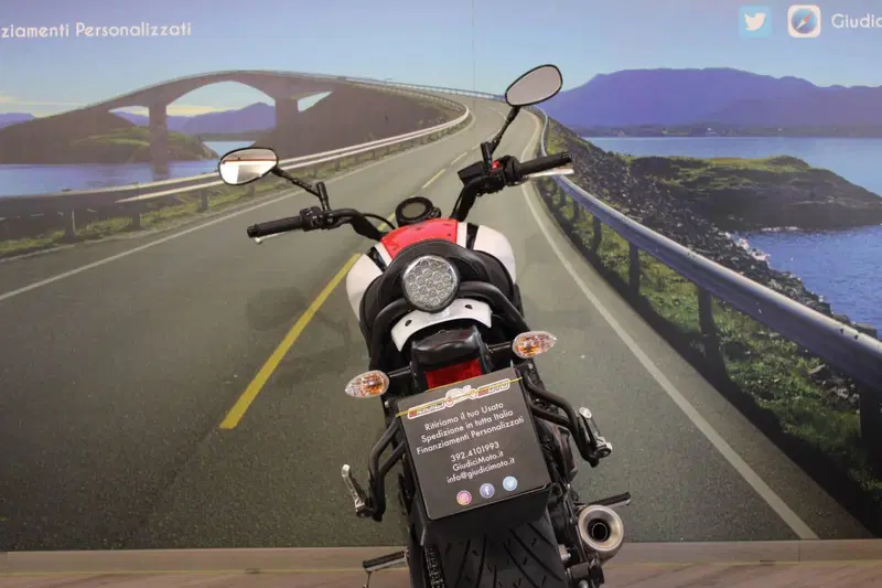 Yamaha XSR 700 ABS (2016 - 20) (16)