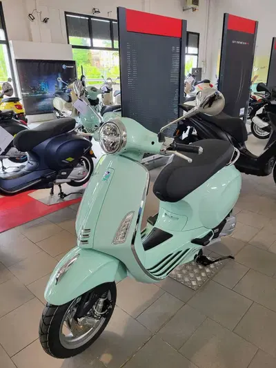 Vespa Primavera 125 (2026) nuova