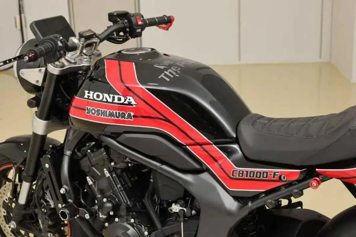 Vorresti correre in pista con una Honda CB1000F? Alle tue tentazioni ci pensa Yoshimura (7)