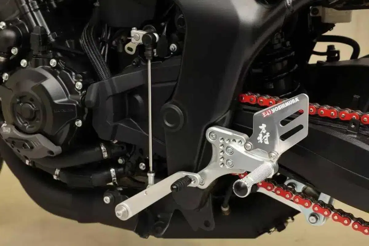 Vorresti correre in pista con una Honda CB1000F? Alle tue tentazioni ci pensa Yoshimura (8)