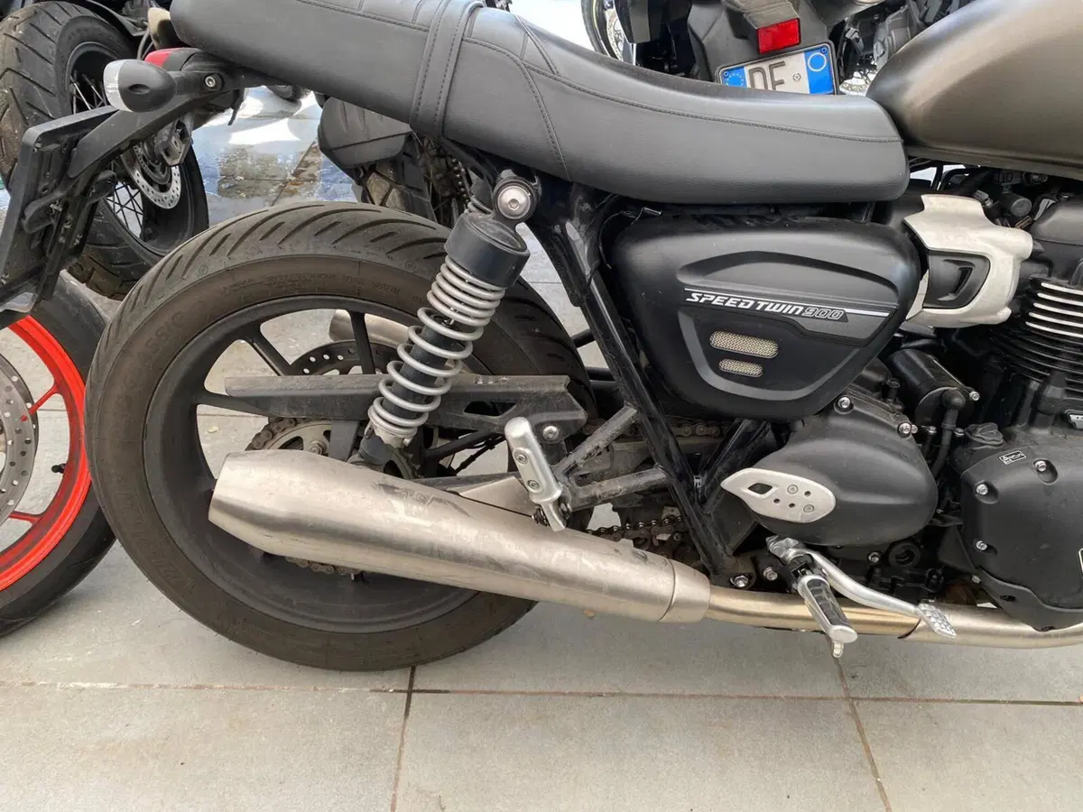 Triumph Speed Twin 900 (2023 - 24) (9)