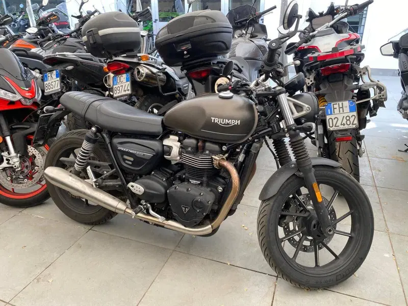 Triumph Speed Twin 900 (2023 - 24) (2)