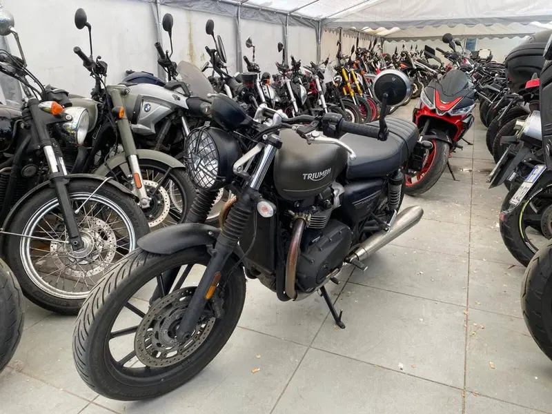 Triumph Speed Twin 900 (2023 - 24) (4)
