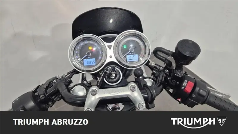 Triumph Street Cup 900 (2017 - 19) (7)