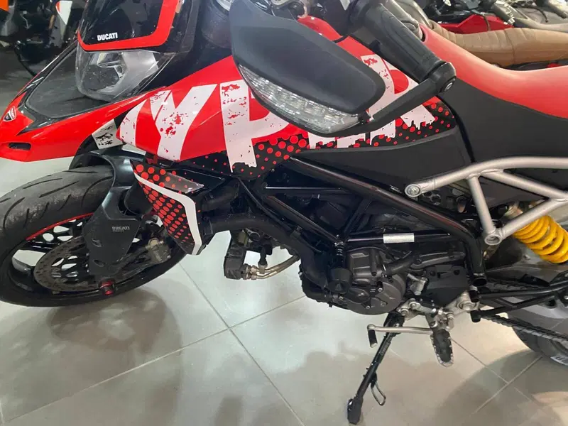Ducati Hypermotard 950 RVE (2022 - 25) (5)