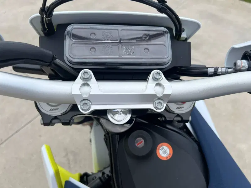 Husqvarna 701 Enduro (2026) (7)