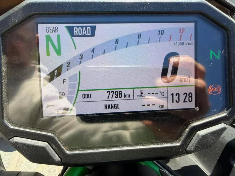 Kawasaki Z 900 (2021 - 24) (3)