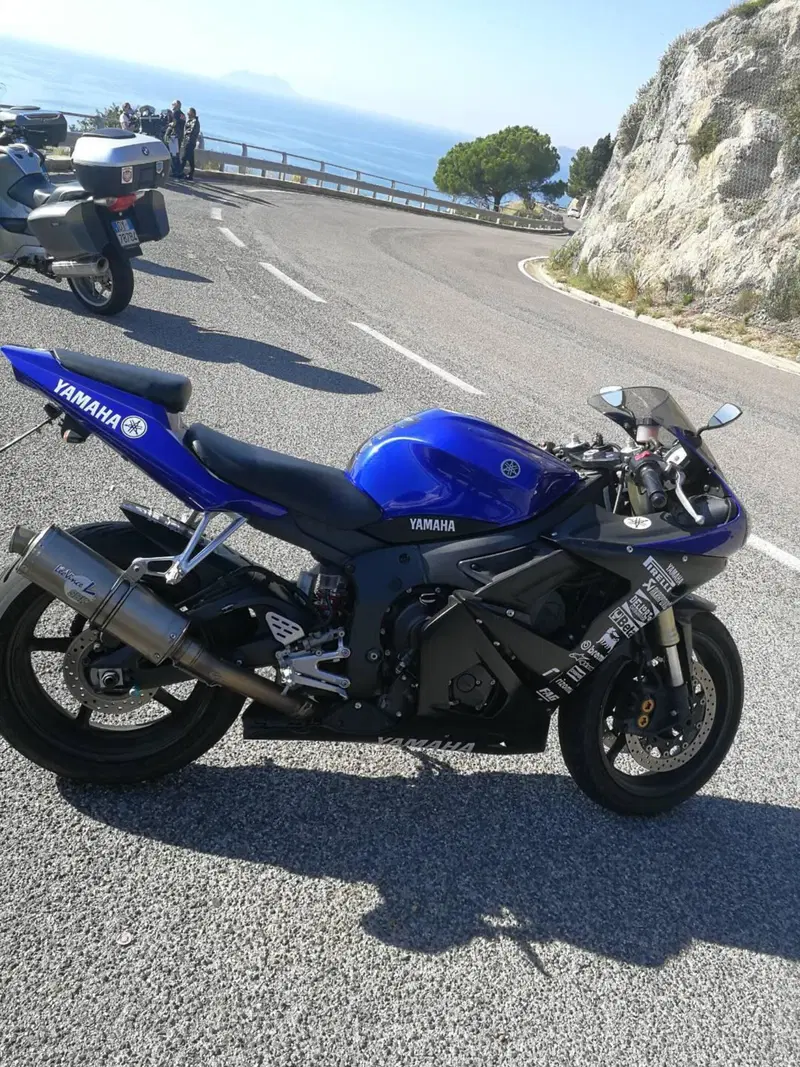 Yamaha YZF R6 (2005) (5)