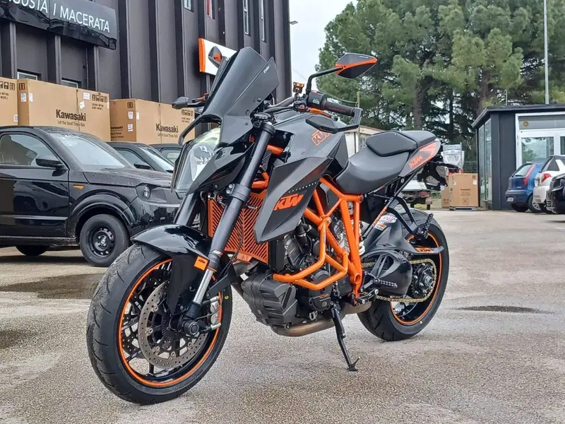 KTM 1290 Super Duke R ABS (2017 - 18) (2)