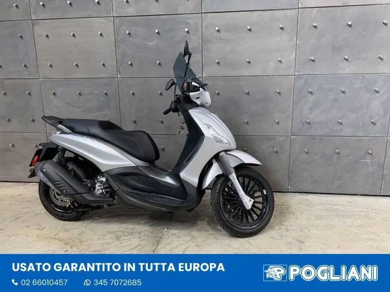 Piaggio Beverly 300 S i.e. ABS-ASR (2016 - 20) (3)