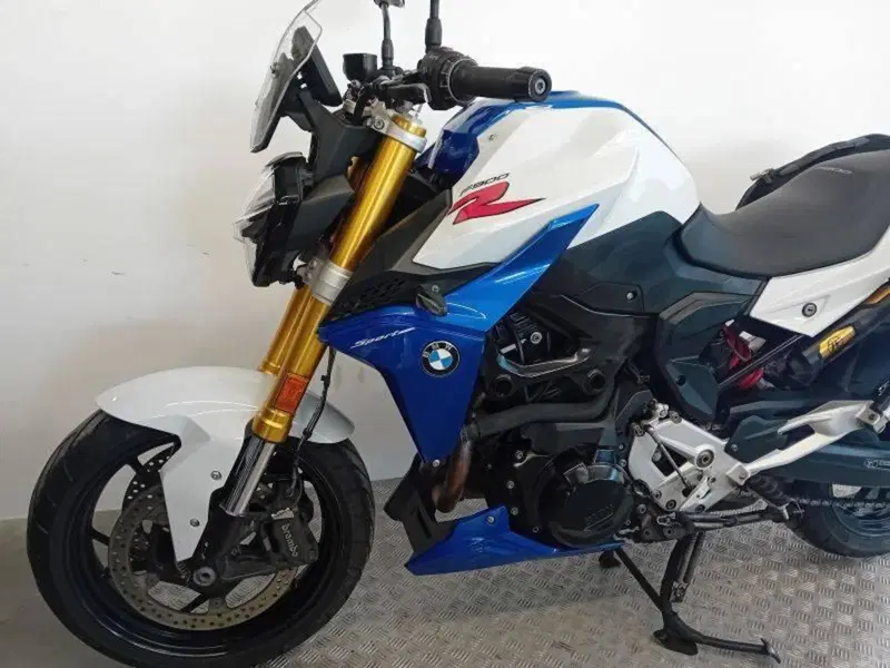 Bmw F 900 R (2021 - 24) (4)